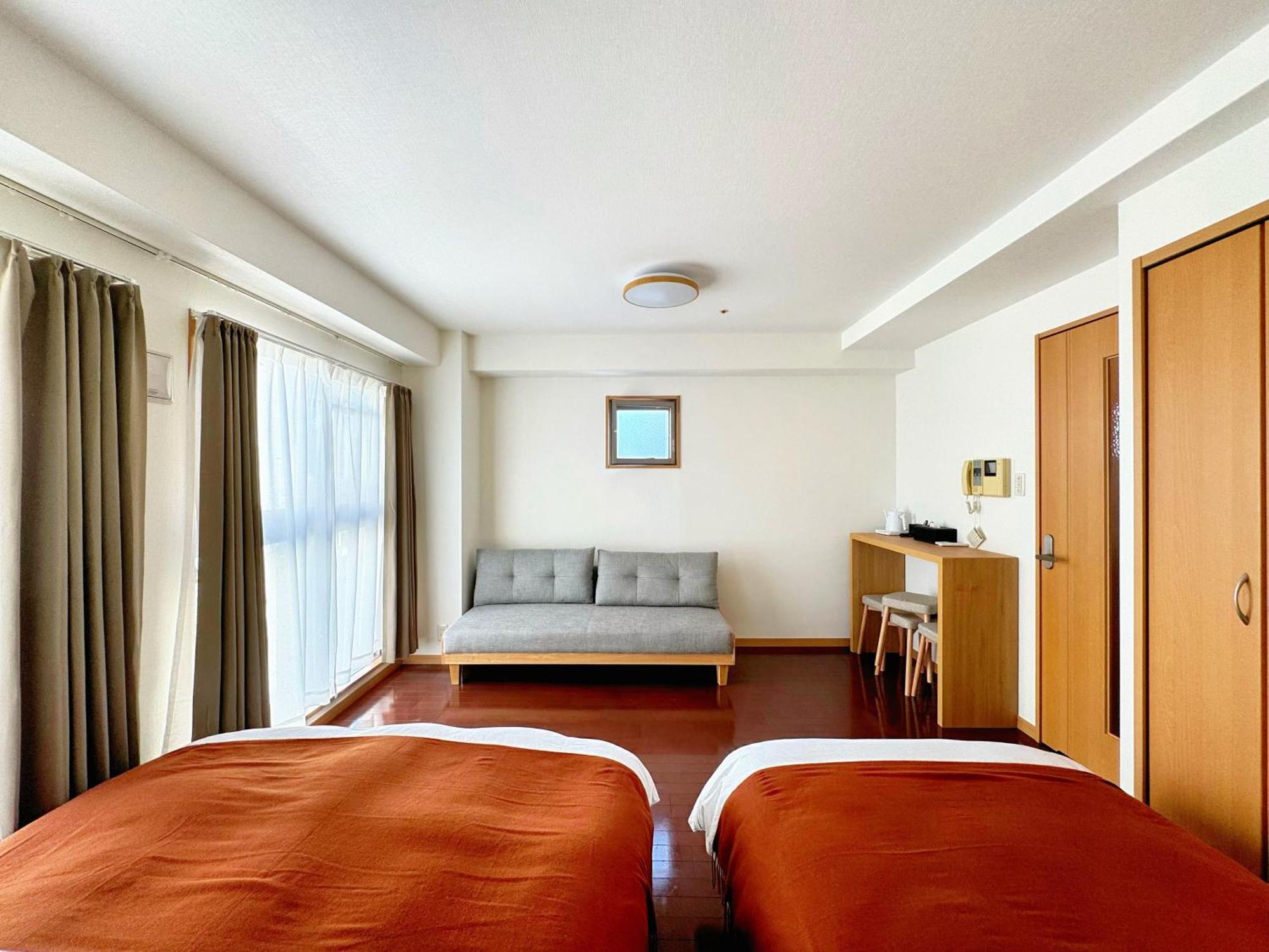 クリスタルコート難波 Apartamento Osaca Exterior foto