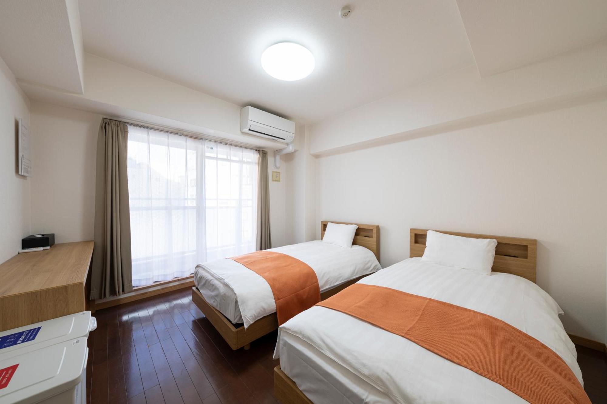 クリスタルコート難波 Apartamento Osaca Exterior foto
